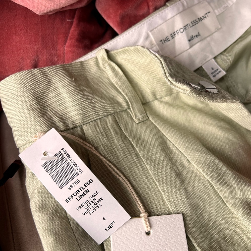 RARE Effortless linen pant in sage green